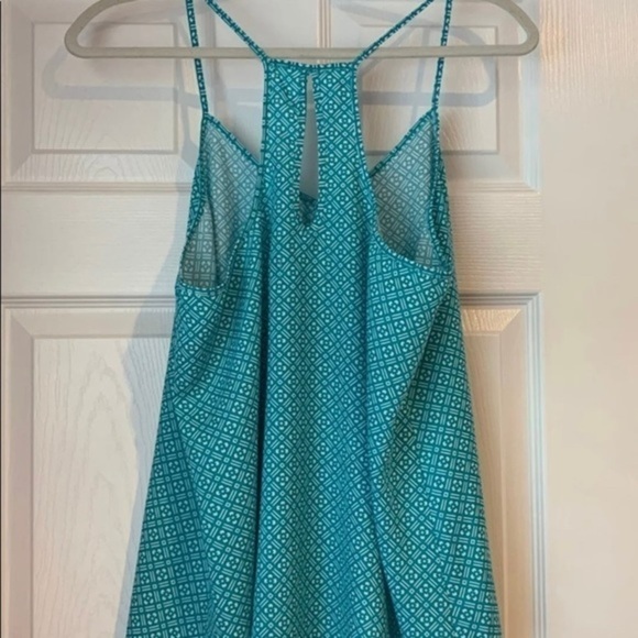 TANK Top Juniors XLarge ( SO brand) - Picture 2 of 6